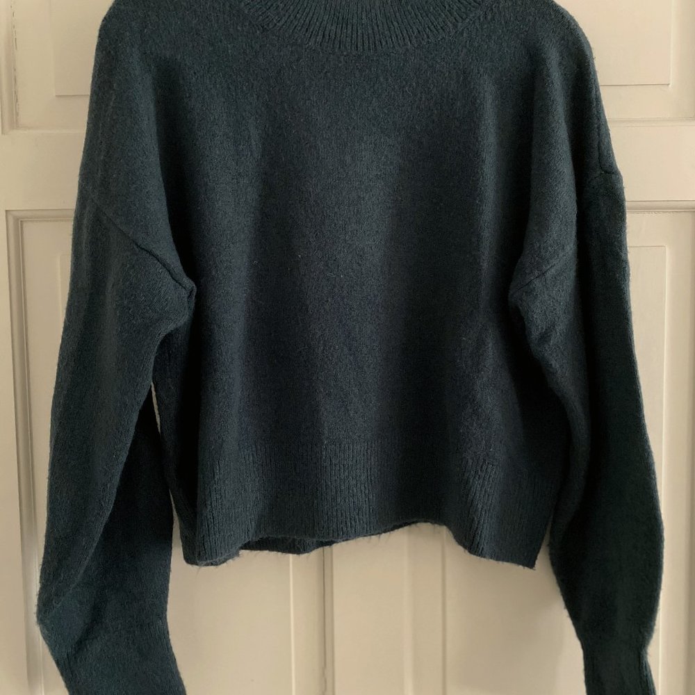 Woolen Bloom, Size M, Dark Gray